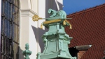 Wawel - zwie�czenie kaplicy bpa Andrzeja Za�uskiego (zwana tak�e kapilc� Grota i O�arowskich)