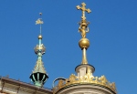  Wawel- zwie�czenie kaplicy Zygmuntowskiej (po prawej) i wie�y Zygmuntowskiej (po lewej)